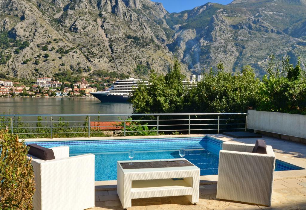 Muo Apartments Kotor Bilik gambar