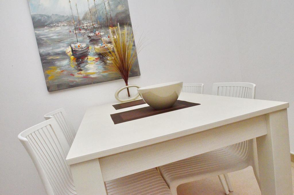Muo Apartments Kotor Bilik gambar