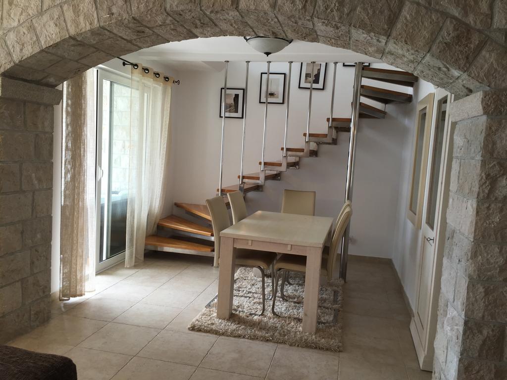 Muo Apartments Kotor Luaran gambar